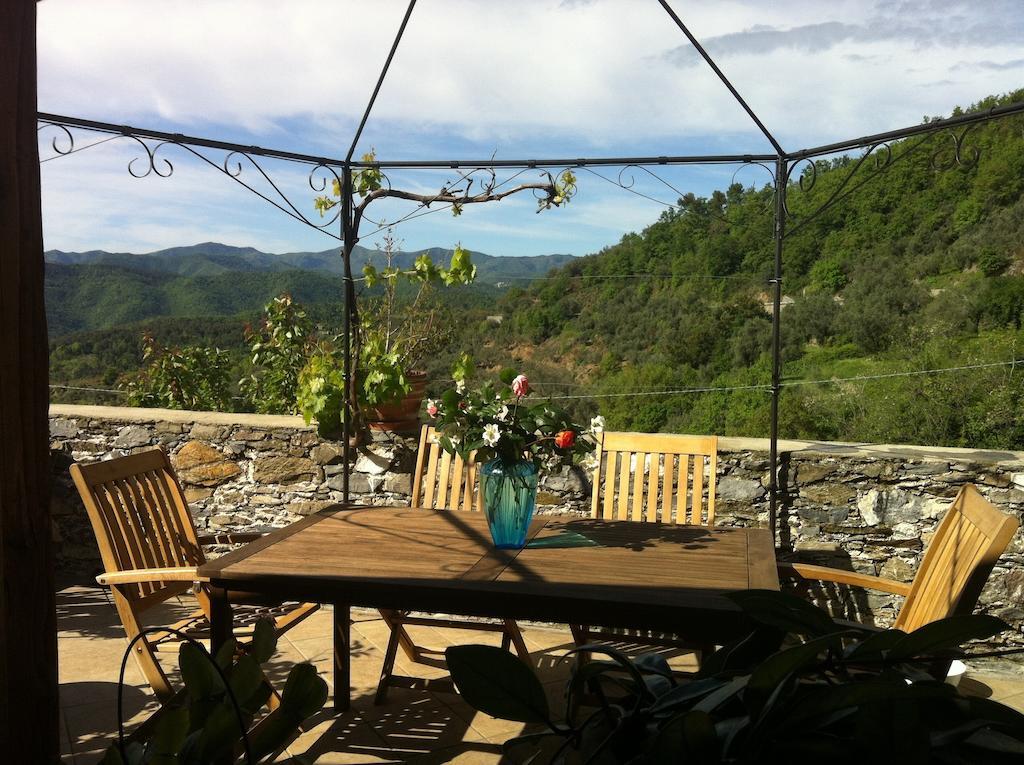 Bed & Breakfast Ca' Di Vissai Arnasco Exterior photo
